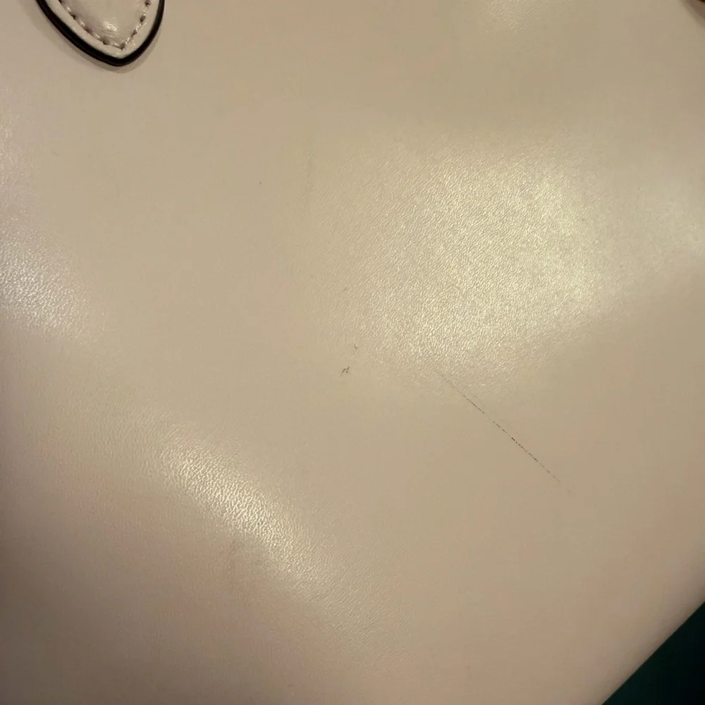 Kate Spade Schuyler Medium Tote - Picture 15 of 15
